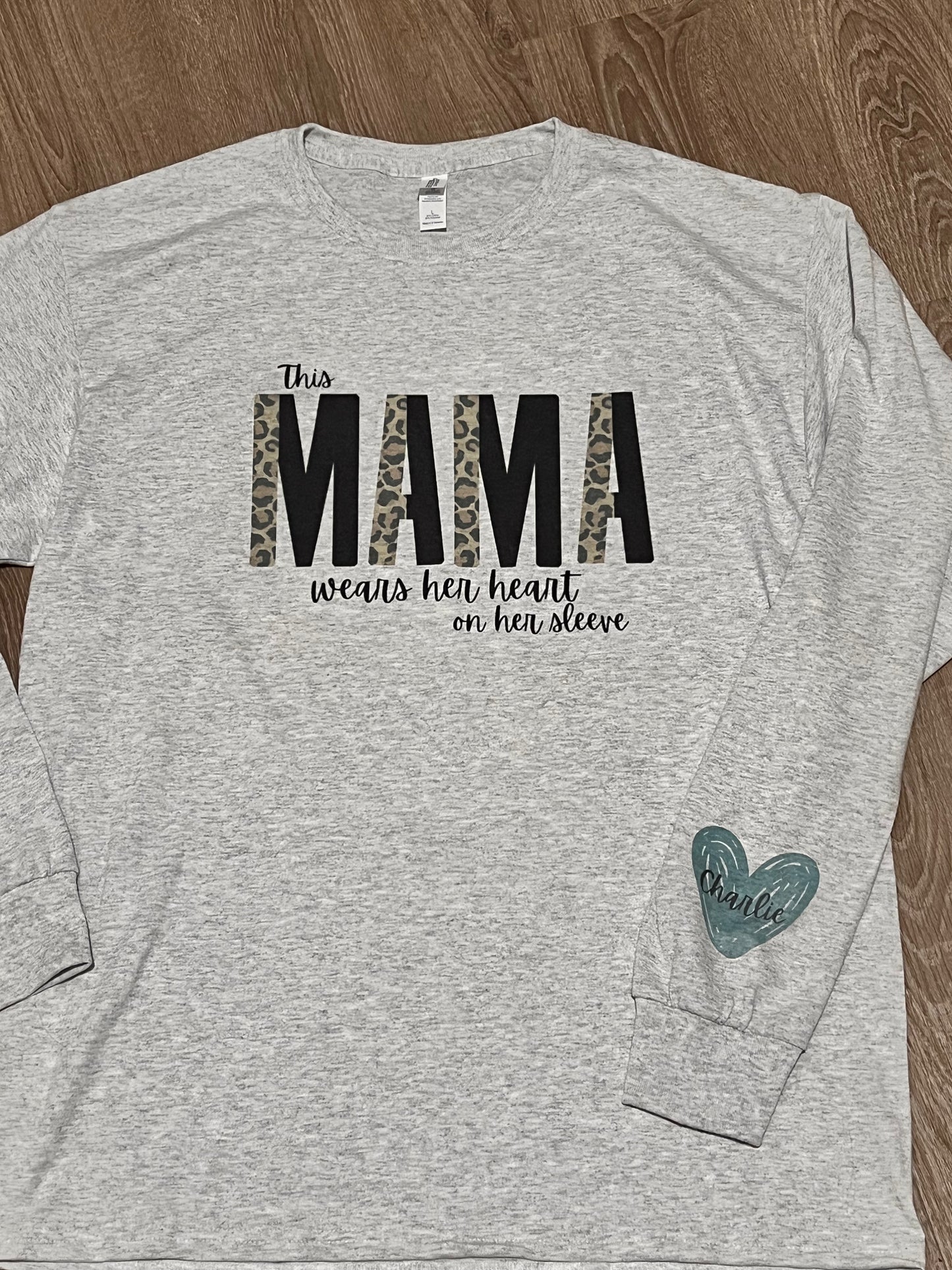 Long sleeve MAMA hearts